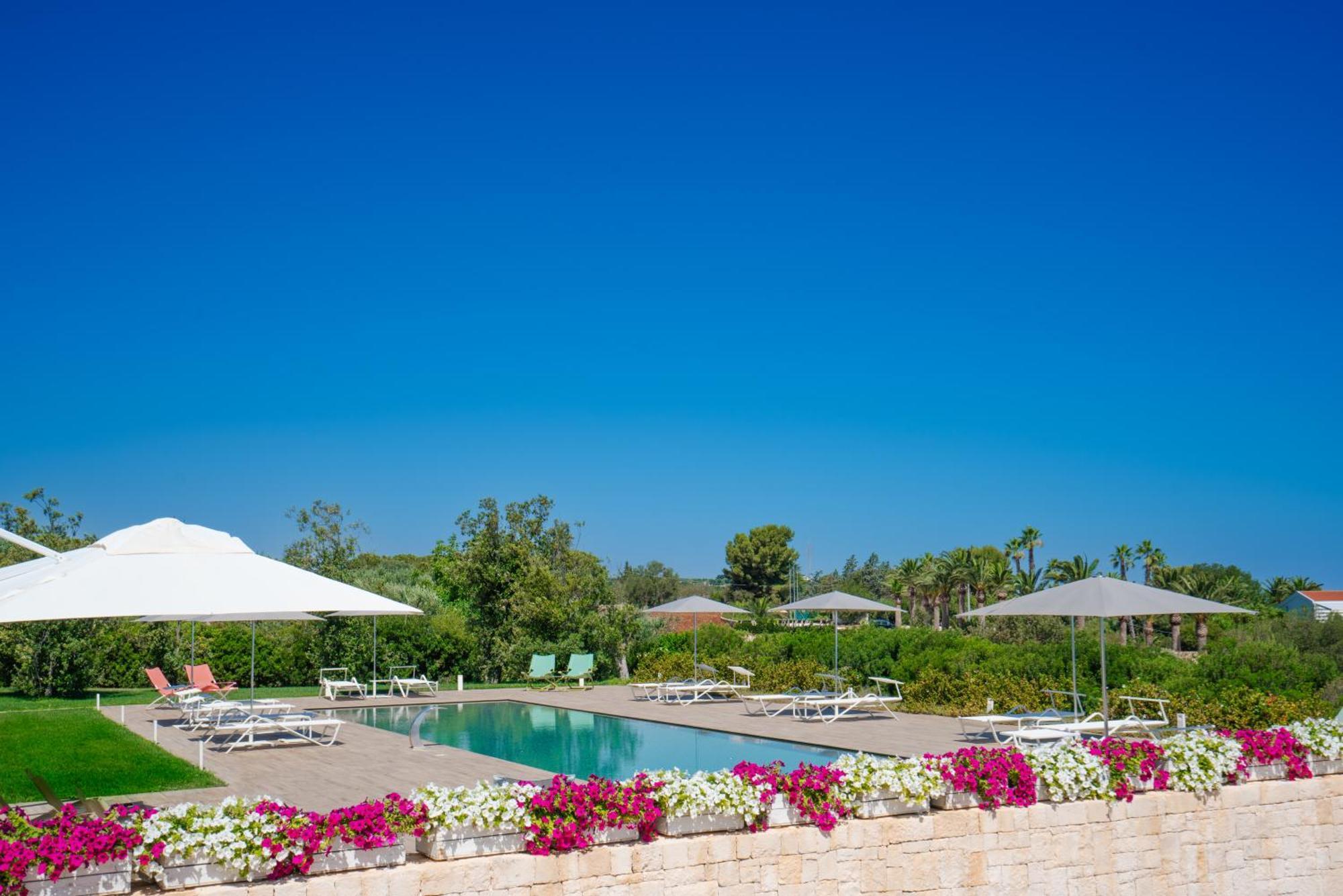 Montegrottone Nature Retreat Полиньяно-а-Маре Экстерьер фото
