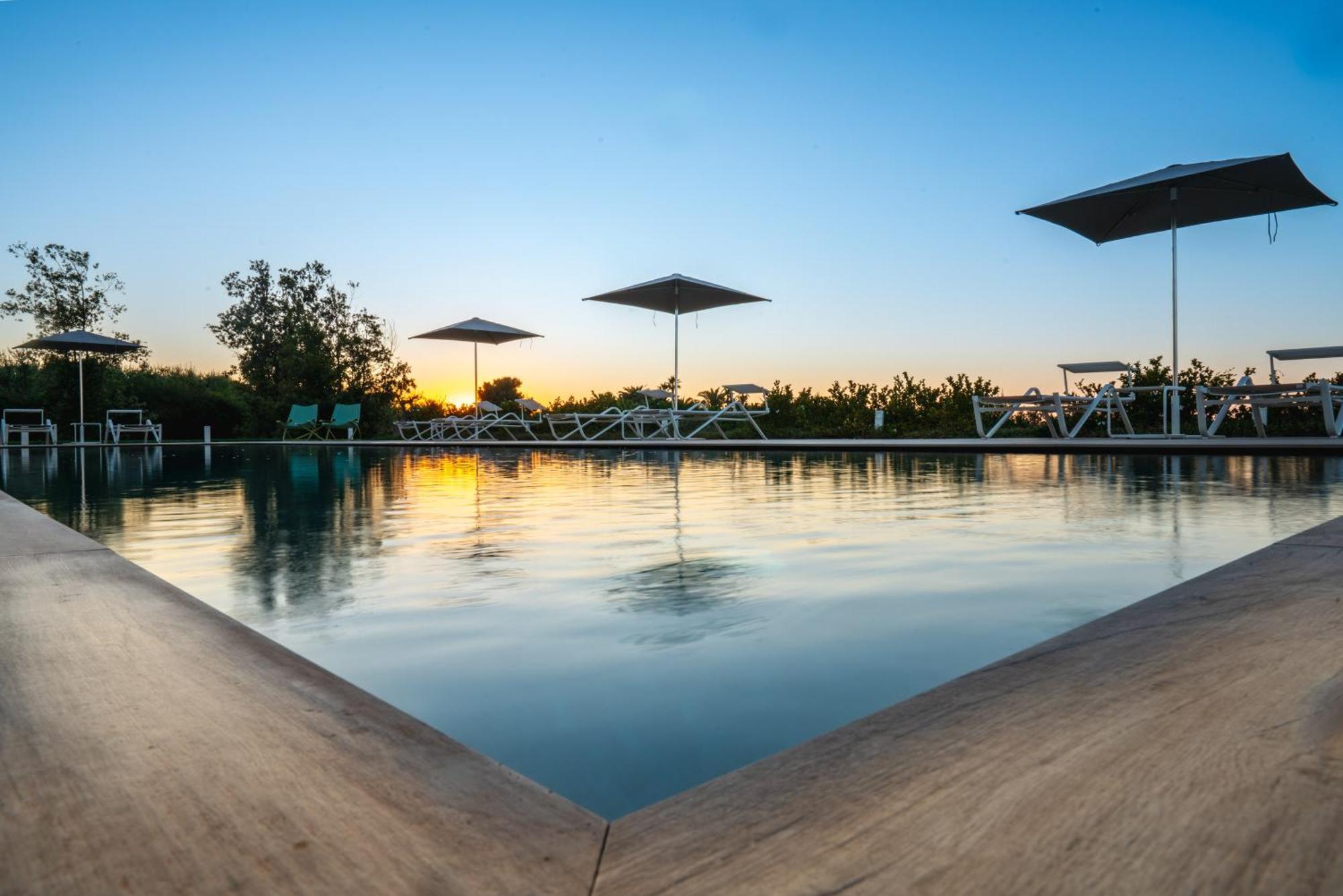 Montegrottone Nature Retreat Полиньяно-а-Маре Экстерьер фото