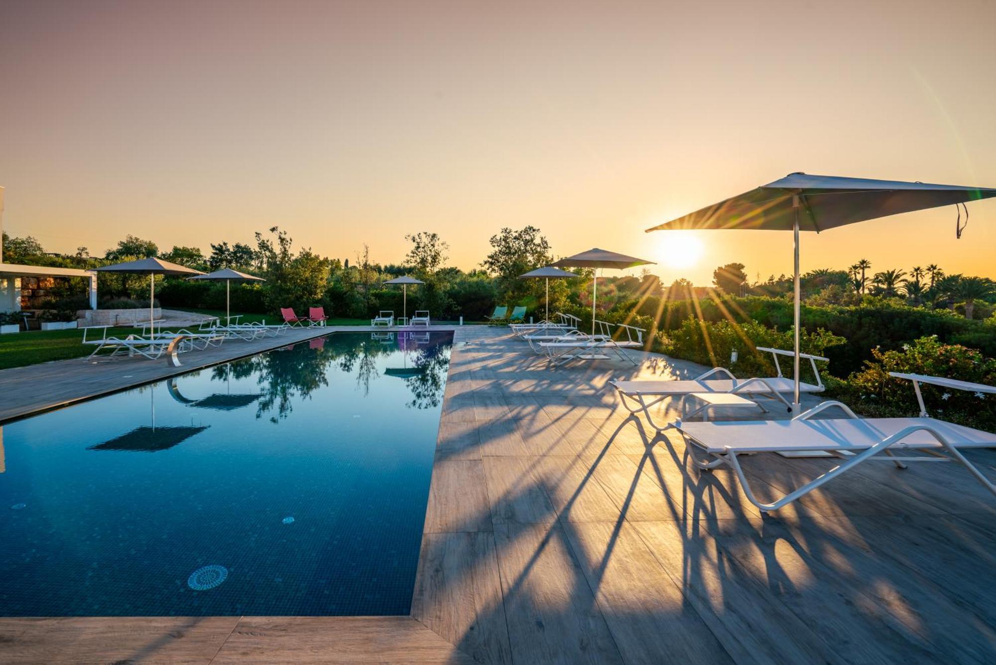 Montegrottone Nature Retreat Полиньяно-а-Маре Экстерьер фото